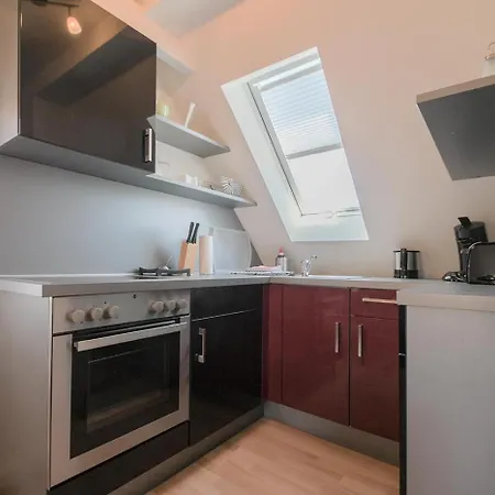 Kaiserwache - Sissi アパート ノルダーナイ